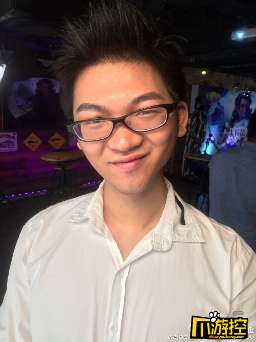 虎牙直播会长获游戏大v奖审丑协会居然颜值逆天